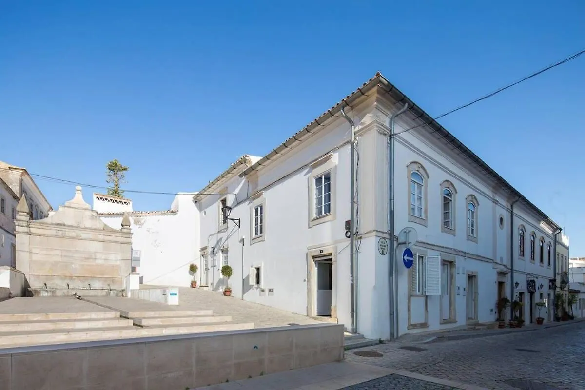 Bicas Velhas Studio Loulé